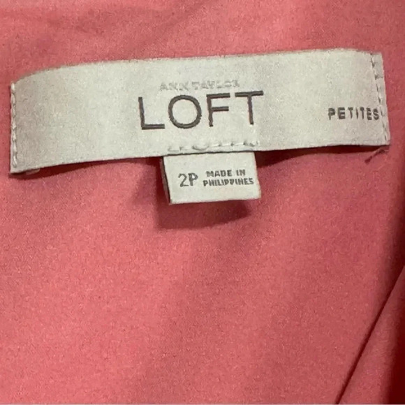 ANN TAYLOR LOFT Sleeveless Coral Split Neck Mini Dress Size 2P - Picture 3 of 5